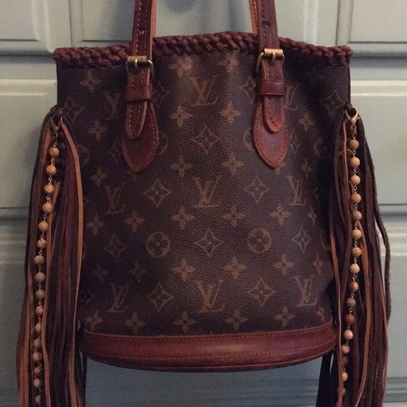 Authentic Louis Vuitton handbag - Picture 1 of 8